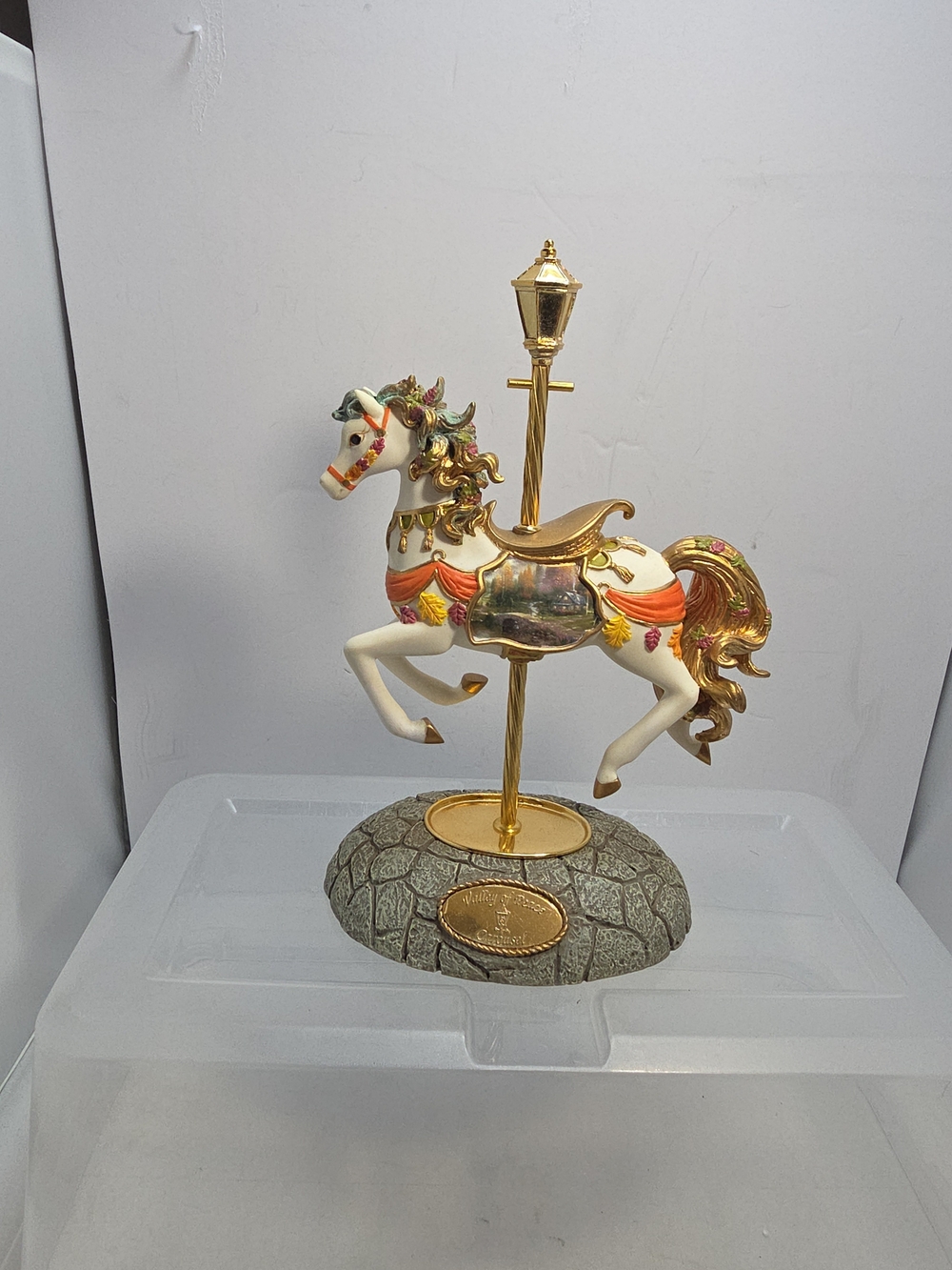 Thomas Kinkade Valley of Peace Carousel Horse Figurine Hamilton Collection (Y2)